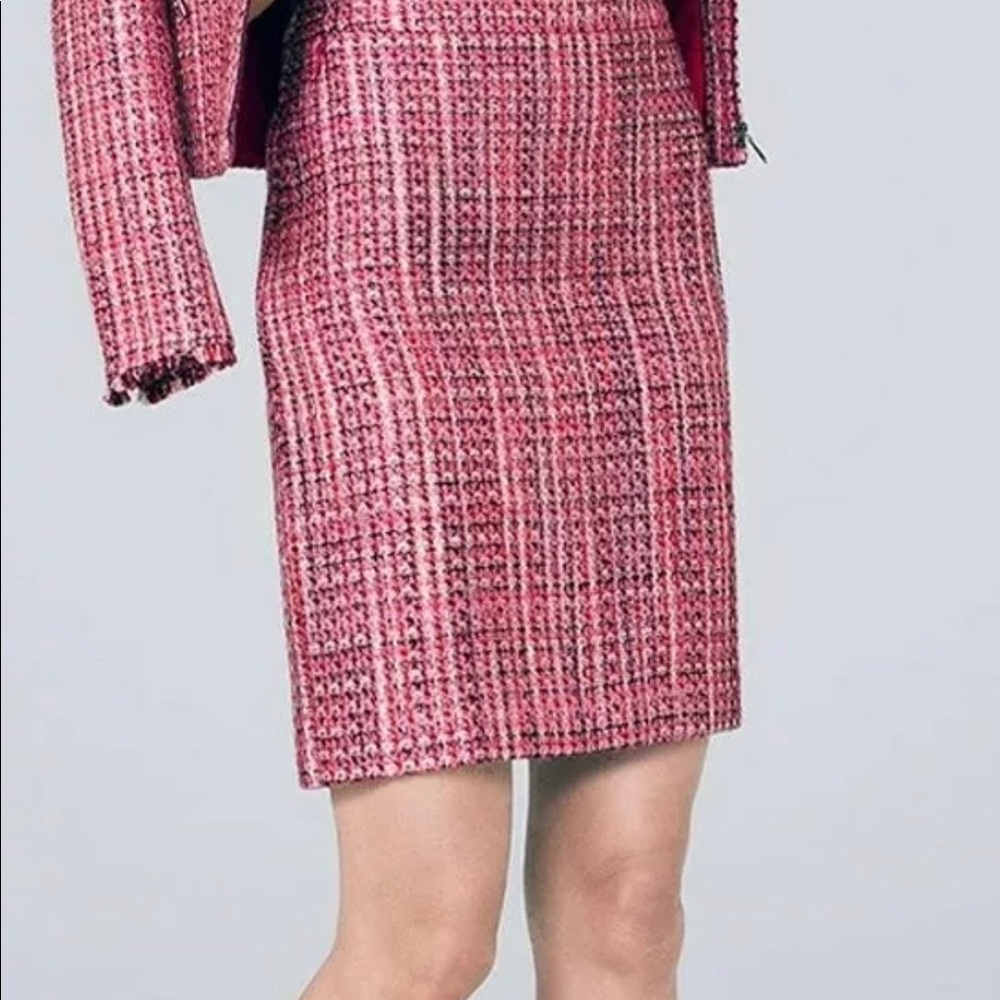 White House Black Market Red Tweed Skirt Size 4